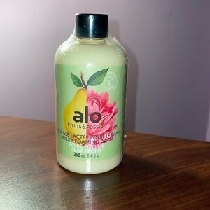 All Peor Peony Milky Foaming Bath -250 ml